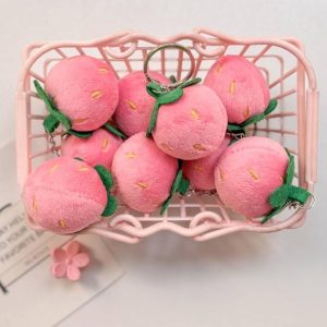 آویز توت فرنگی